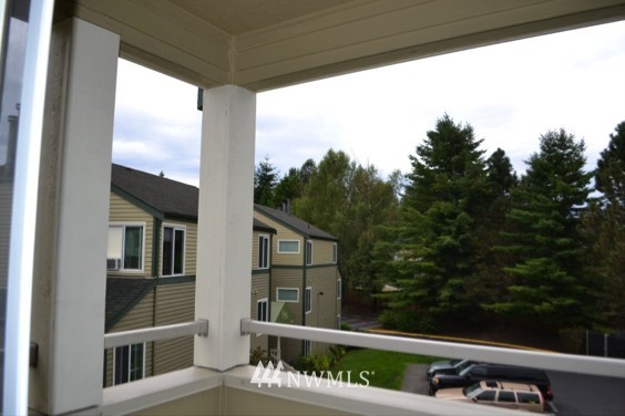 20322 Bothell Everett Highway, Unit E301 Bothell, WA 98012 - Photo 6 of 11
