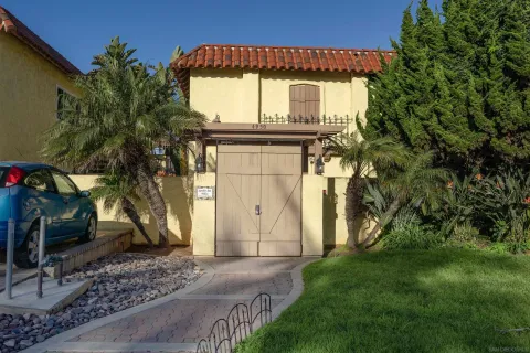 $475,000 | 4950 Coronado Avenue, Unit 3, San Diego, CA 92107