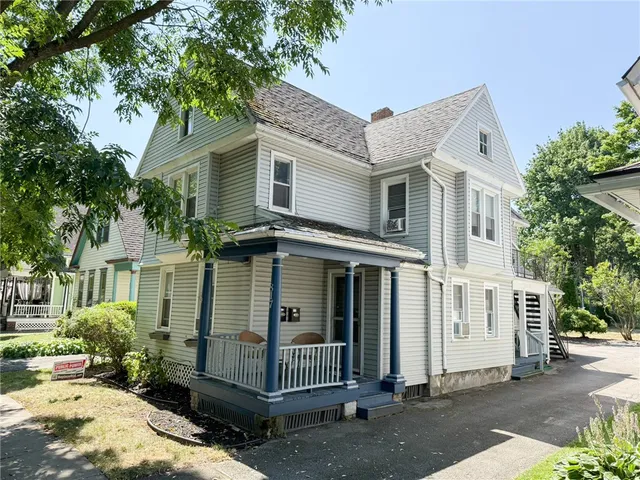 $339,900 | 817 Meigs Street, Rochester, NY 14620