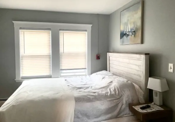 $2,600 | 238 Washington Street, Unit 2, Westwood, MA 02090