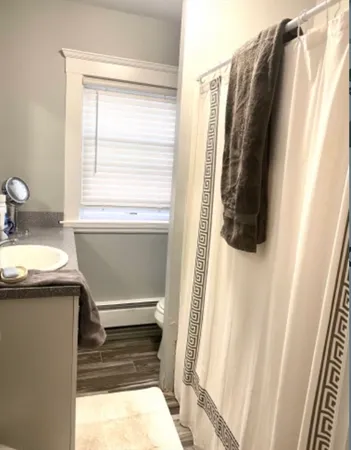 $2,600 | 238 Washington Street, Unit 2, Westwood, MA 02090