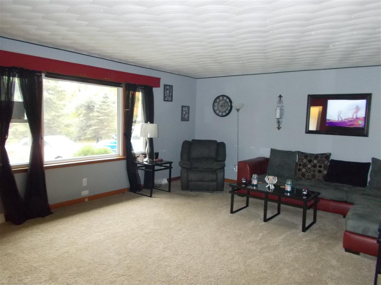 3300 Simpson Road Owosso, MI 48867 - Photo 12 of 37 31397375-13.JPG