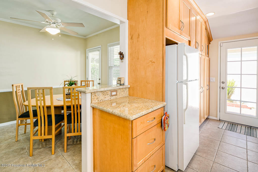 205 Marathon Road Altadena, CA 91001 - Photo 13 of 26 205 Marathon Rd-MLS-013