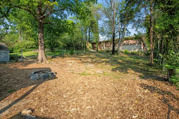 $234,000 | 1130 North Chamberlain Avenue, Chattanooga, TN 37406