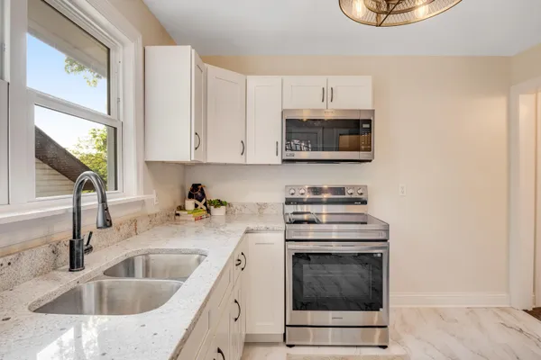 $234,000 | 1130 North Chamberlain Avenue, Chattanooga, TN 37406