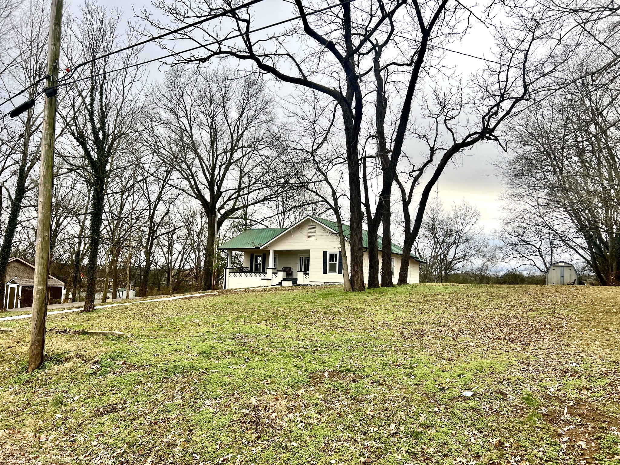 313 Spring Street Wartrace, TN 37183 - Photo 3 of 36 Gallery Image 3