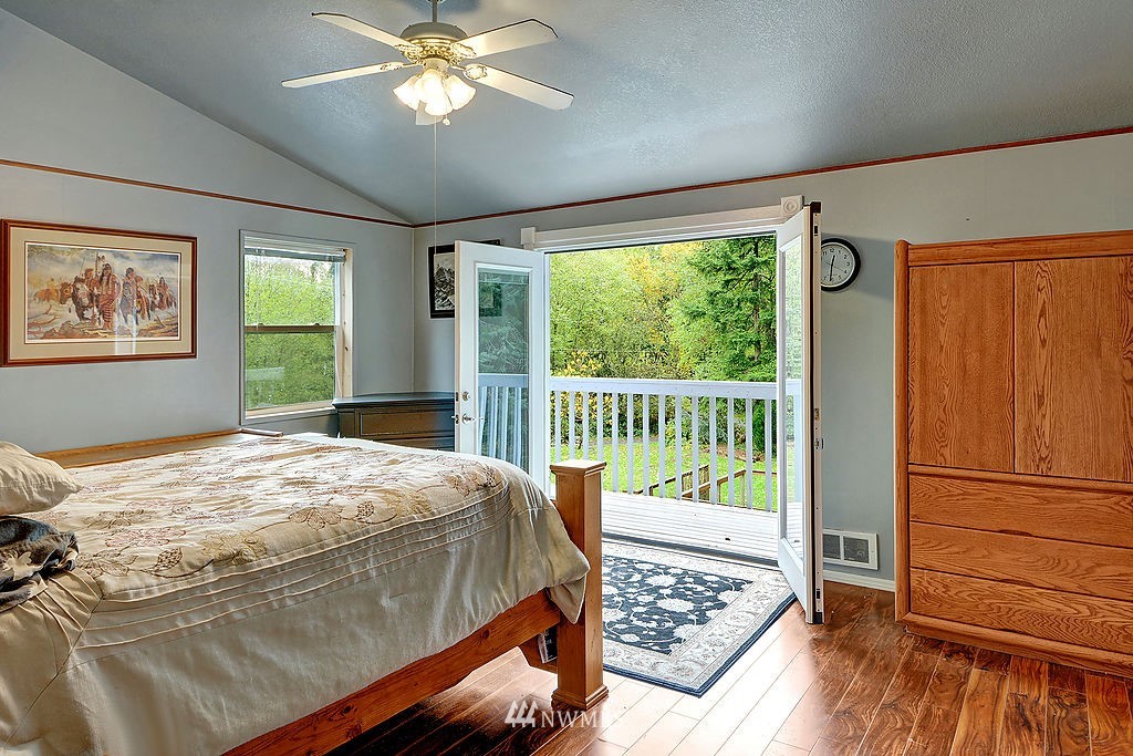 11684 Tulin Road Northeast Kingston, WA 98346 - Photo 12 of 25 Gallery Image 12