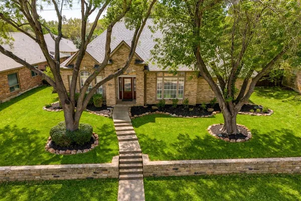 $725,000 | 821 Shorewood Drive, Coppell, TX 75019