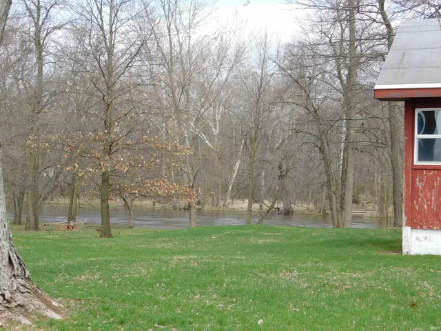 $59,900 | 4240 McCarty Lane, Rochester, IN 46975