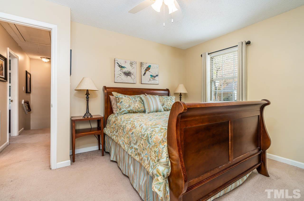 1104 Stoneferry Lane Raleigh, NC 27606 - Photo 39 of 43 Gallery Image 39