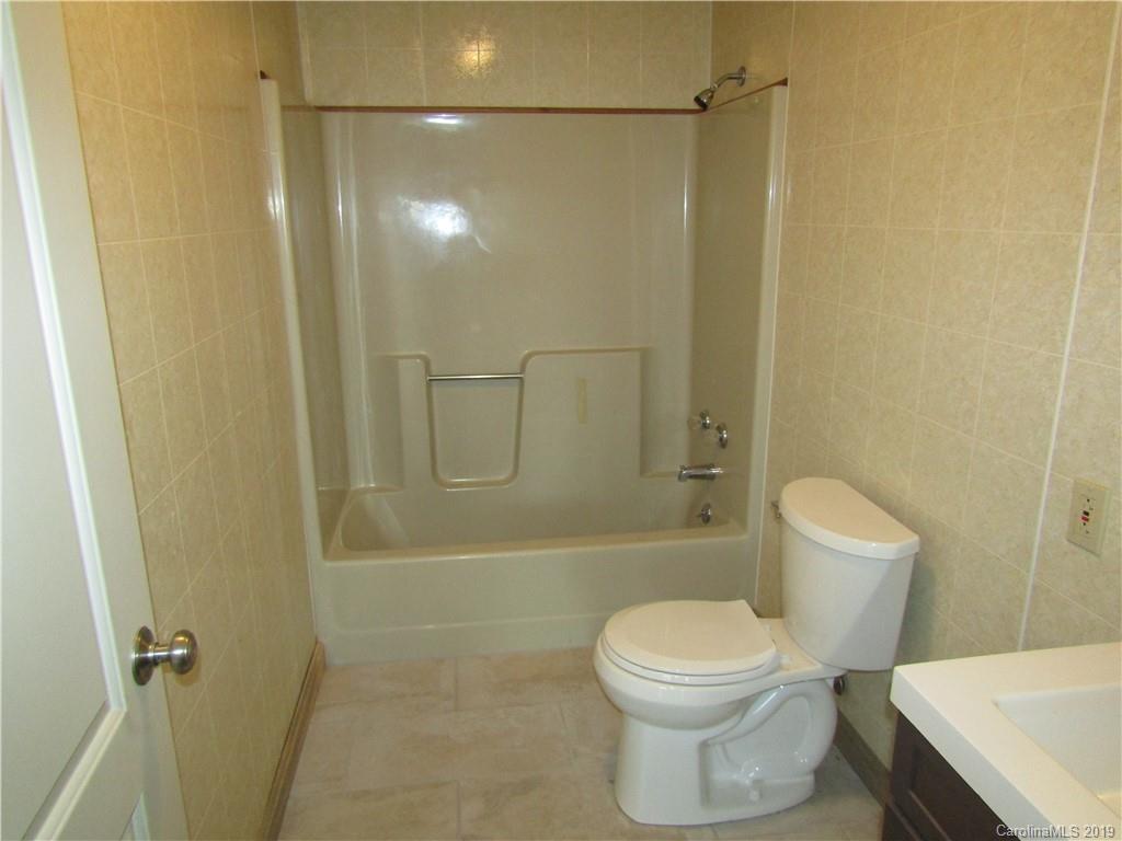 591 Quail Cove Road, Unit 23 Clyde, NC 28721 - Photo 7 of 11