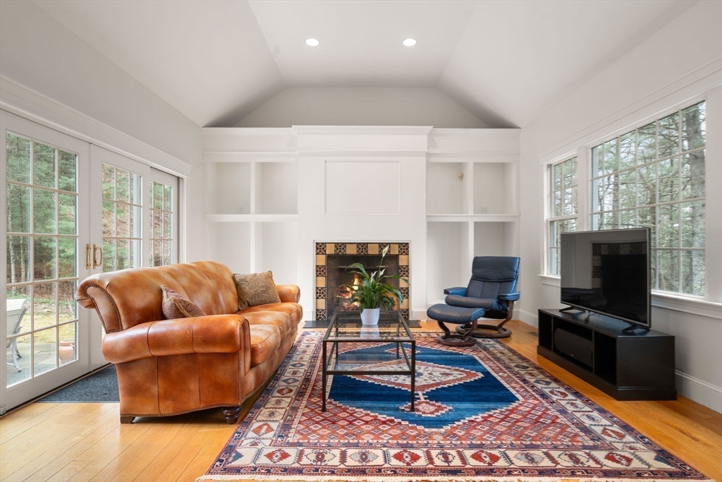 5 Powisset Street Dover, MA 02030 - Photo 18 of 41