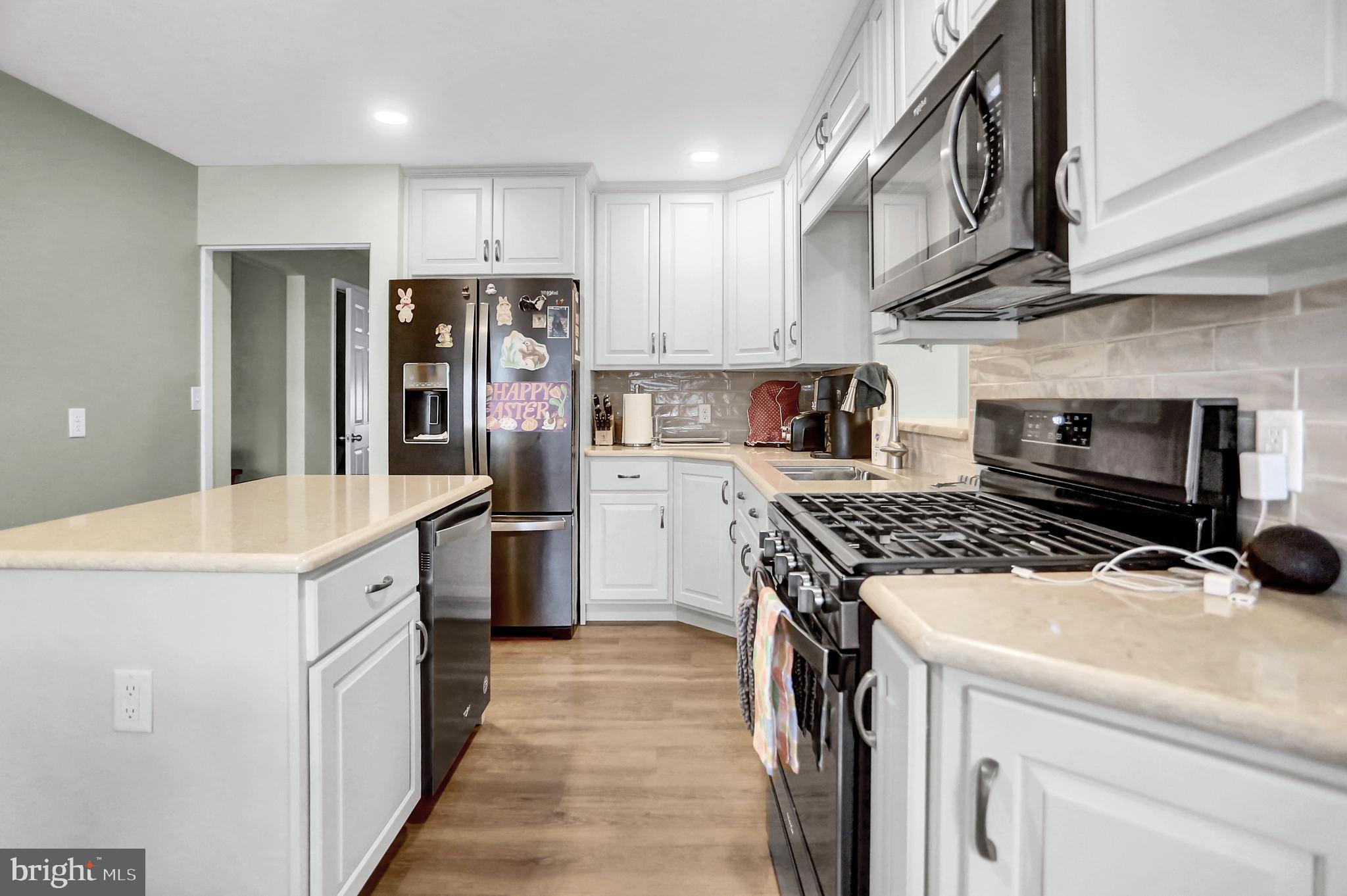 774 Broadway Hanover, PA 17331 - Photo 13 of 41