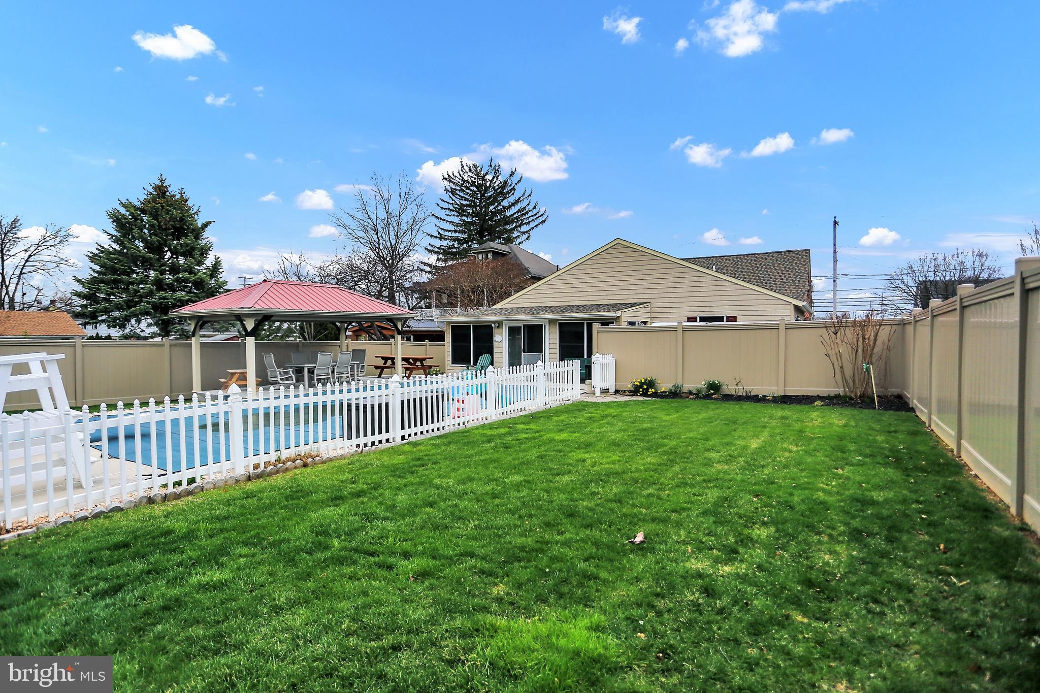 774 Broadway Hanover, PA 17331 - Photo 37 of 41