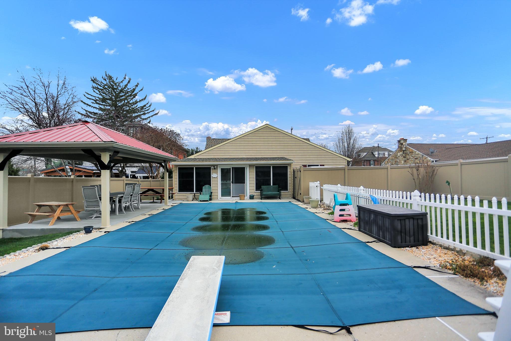 774 Broadway Hanover, PA 17331 - Photo 40 of 41