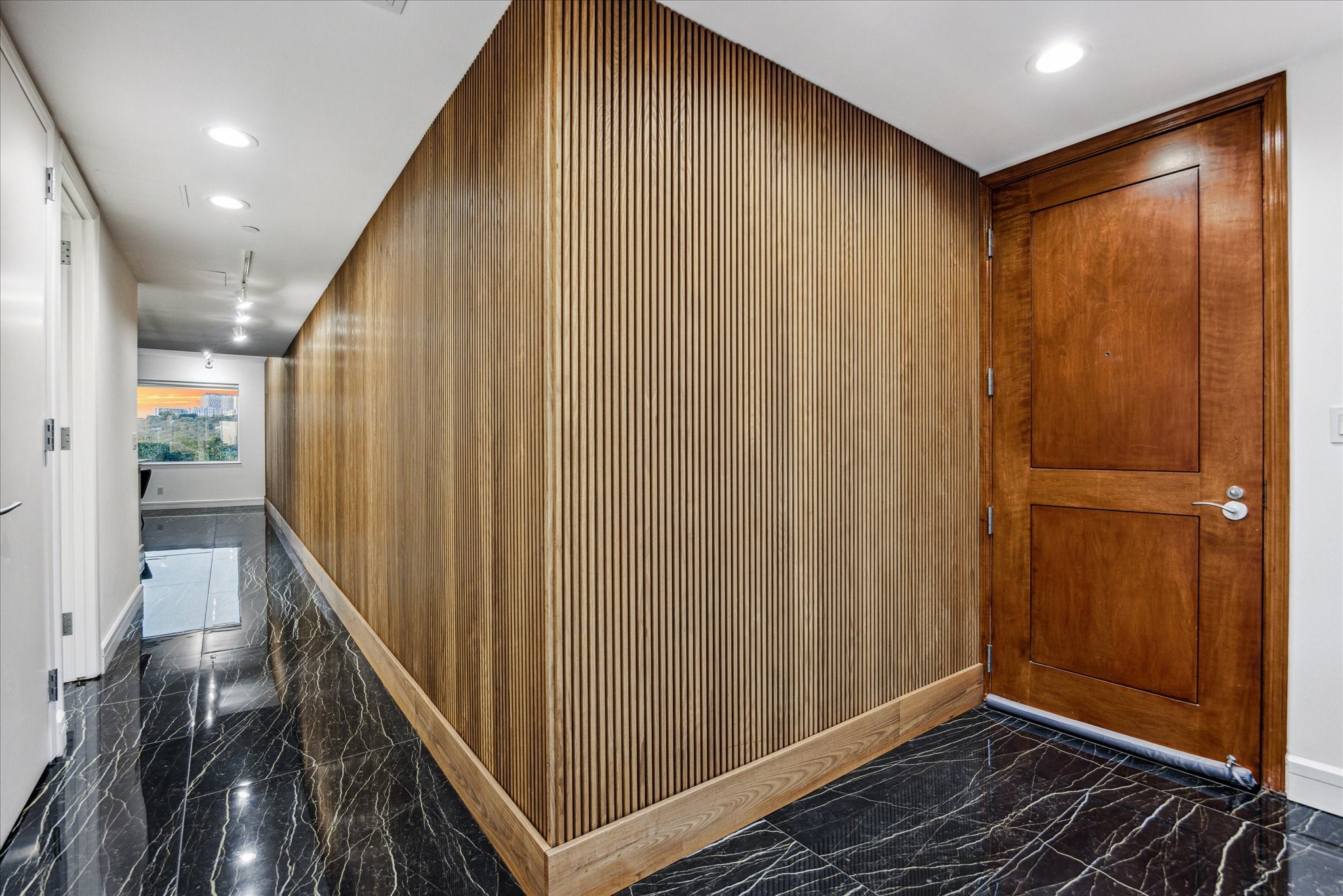 901 West 9th Street, Unit 401A Austin, TX 78703 - Photo 21 of 30