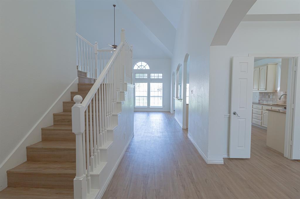 819 Redbud Drive Allen, TX 75002 - Photo 14 of 27