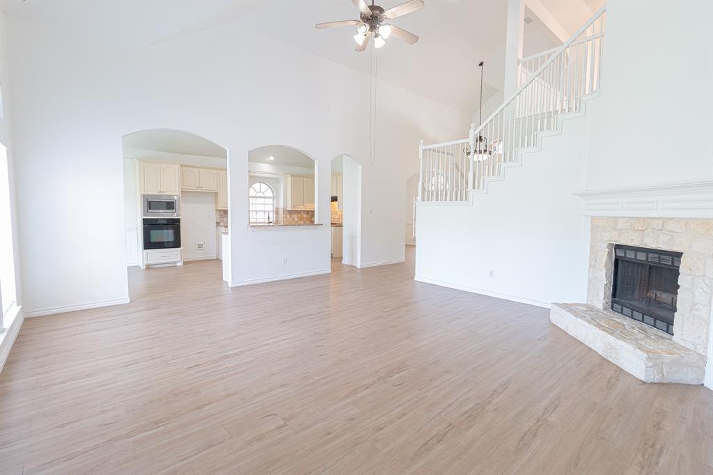 819 Redbud Drive Allen, TX 75002 - Photo 8 of 27