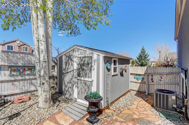 6798 Akron Road Colorado Springs, CO 80923 - Photo 13 of 41