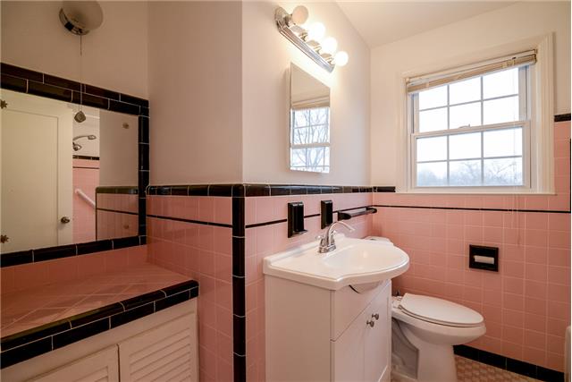 1009 Mitchell Road Nashville, TN 37206 - Photo 8 of 15 Retro!