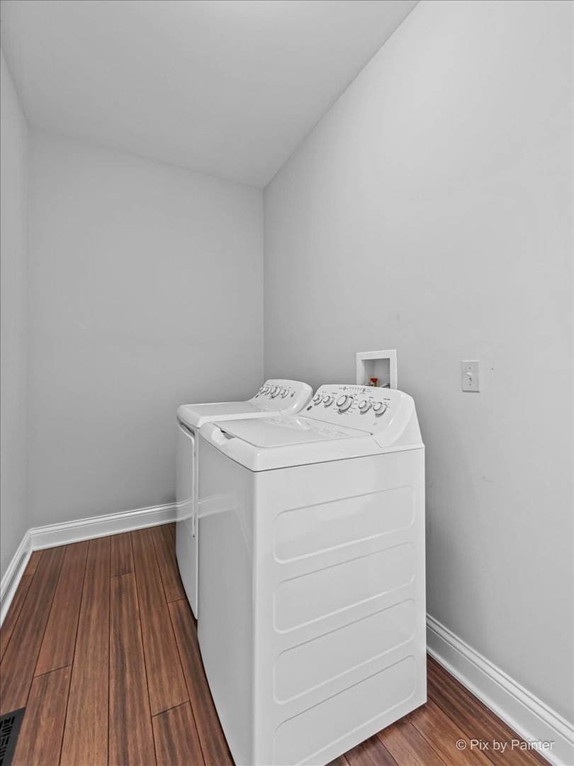 313 Market Street Genoa, IL 60135 - Photo 41 of 49 a utility room with dryer and washer