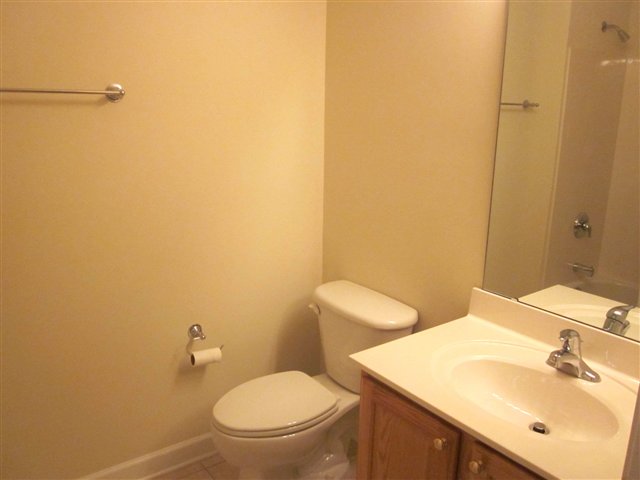 181 Life Style Lane, Unit RAVINES AT HOLLY CREEK Anderson, SC 29621 - Photo 15 of 21