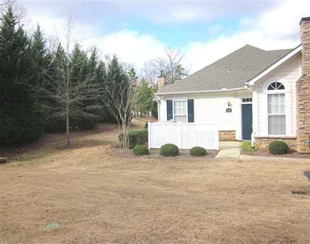 181 Life Style Lane, Unit RAVINES AT HOLLY CREEK Anderson, SC 29621 - Photo 18 of 21