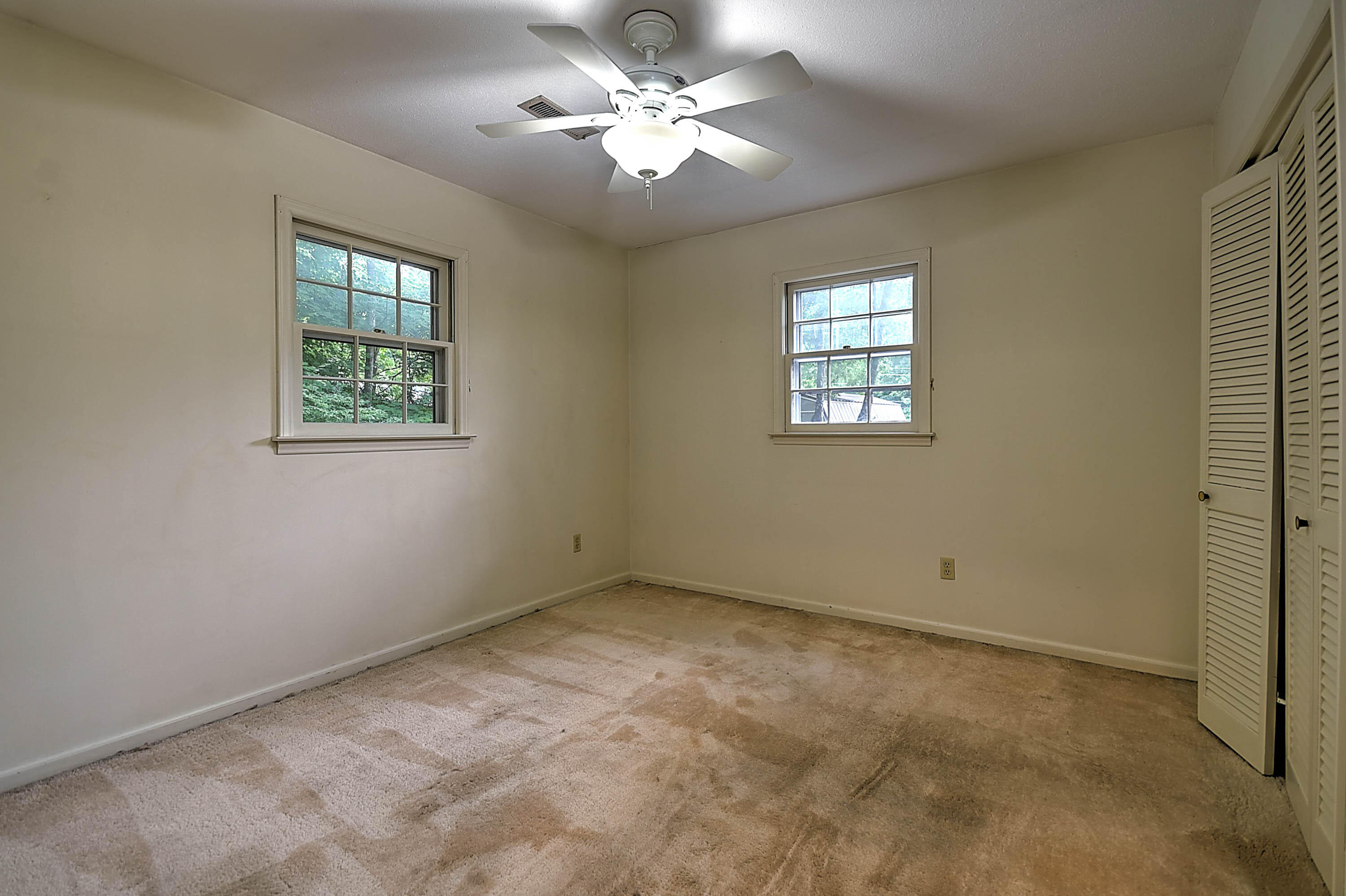 1405 King College Road Bristol, TN 37620 - Photo 29 of 57 King College-31