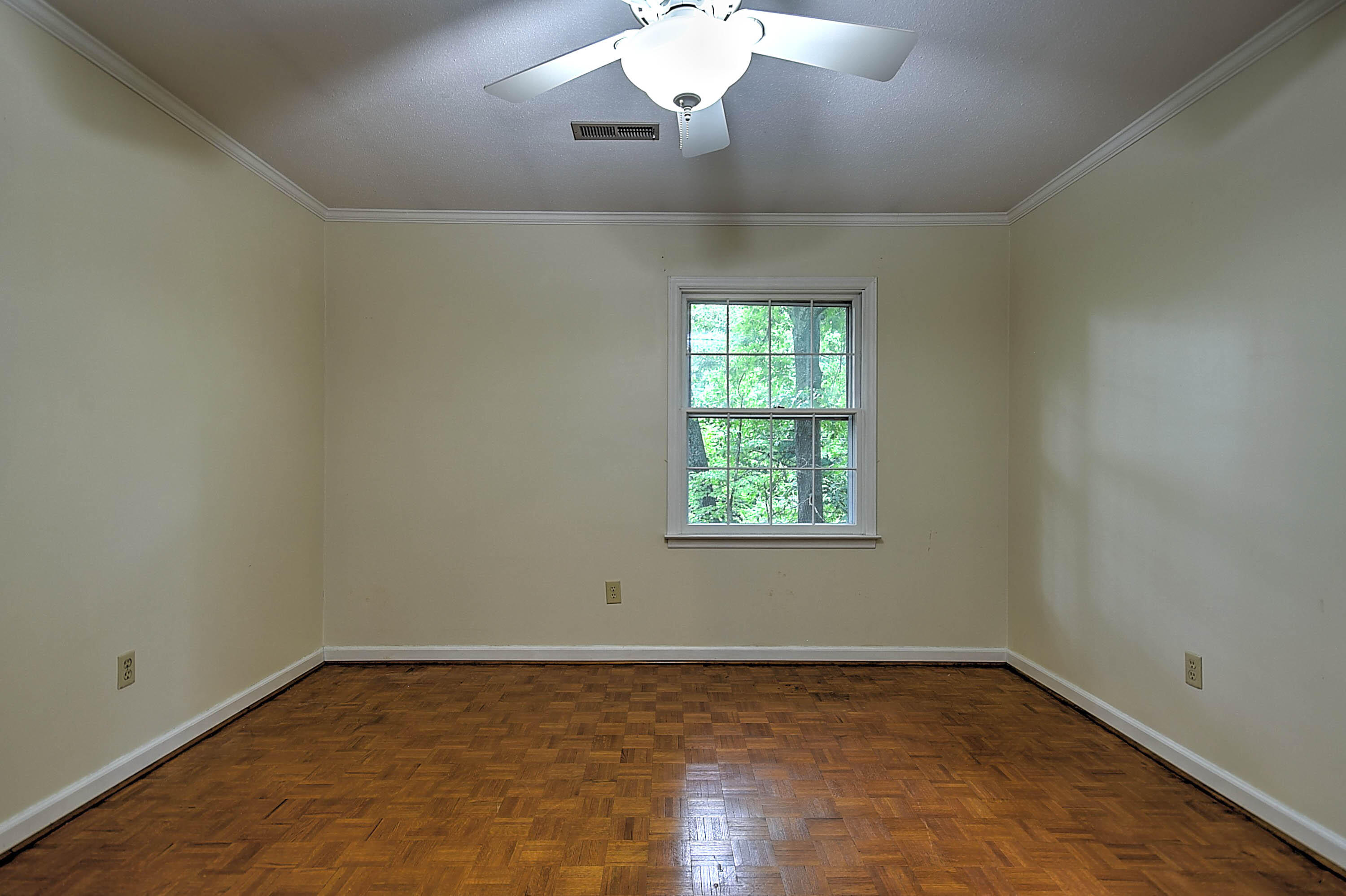 1405 King College Road Bristol, TN 37620 - Photo 34 of 57 King College-36