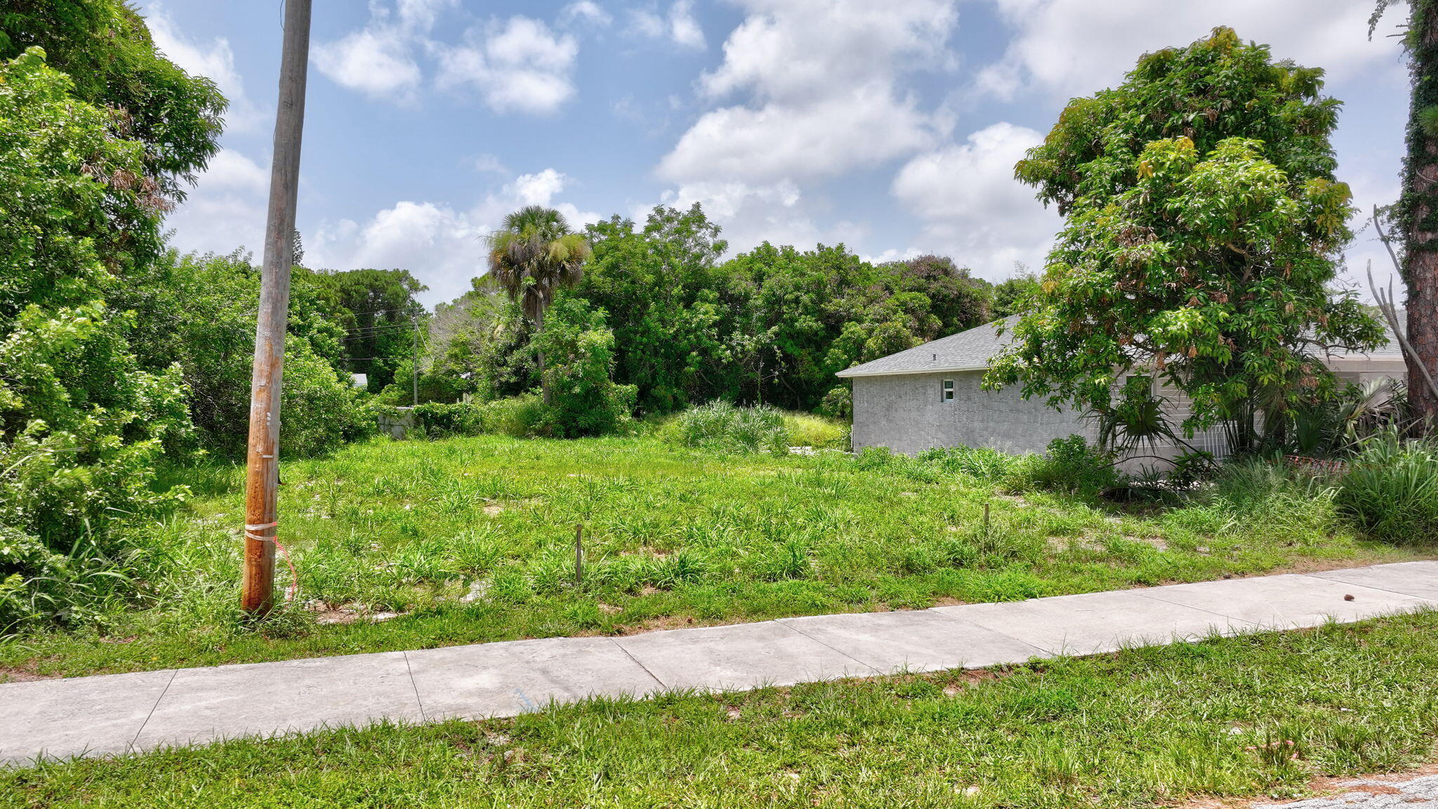 5684 Southeast 45th Avenue Stuart, FL 34997 - Photo 5 of 27 5-web-or-mls-DJI_20260620045752_0011_D_2