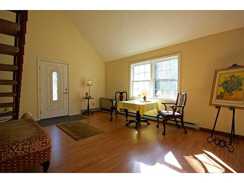 47 Tall Pines Road Scarborough, ME 04074 - Photo 5 of 20 Entry.