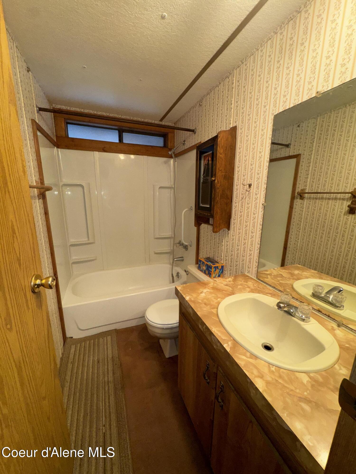 325 Al's Welding Road Spirit Lake, ID 83869 - Photo 34 of 51 IMG_6325