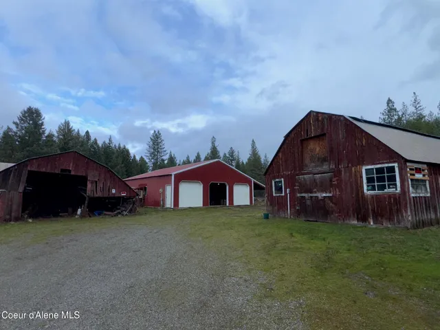 $615,000 | 325 Al's Welding Road, Spirit Lake, ID 83869