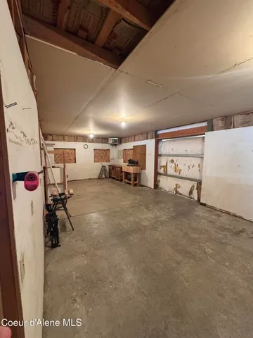 $615,000 | 325 Al's Welding Road, Spirit Lake, ID 83869