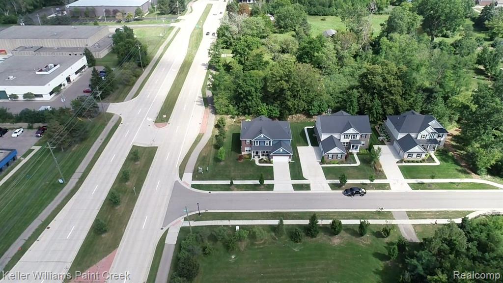 2009 Logan Drive Rochester Hills, MI 48309 - Photo 48 of 53