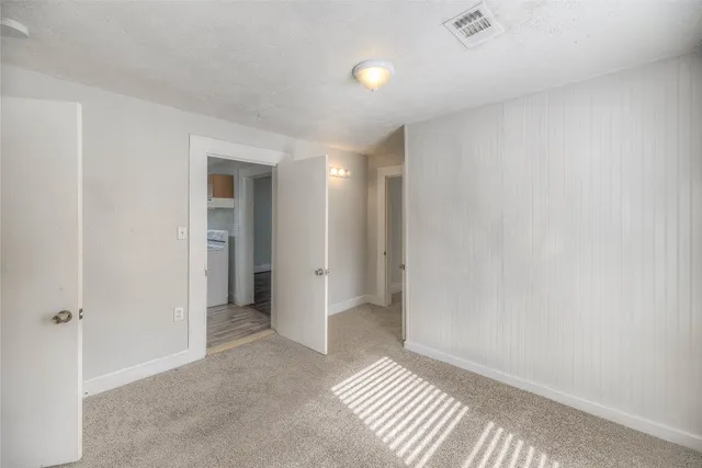 $925 | 204 South Pitzer Street, Colmesneil, TX 75938