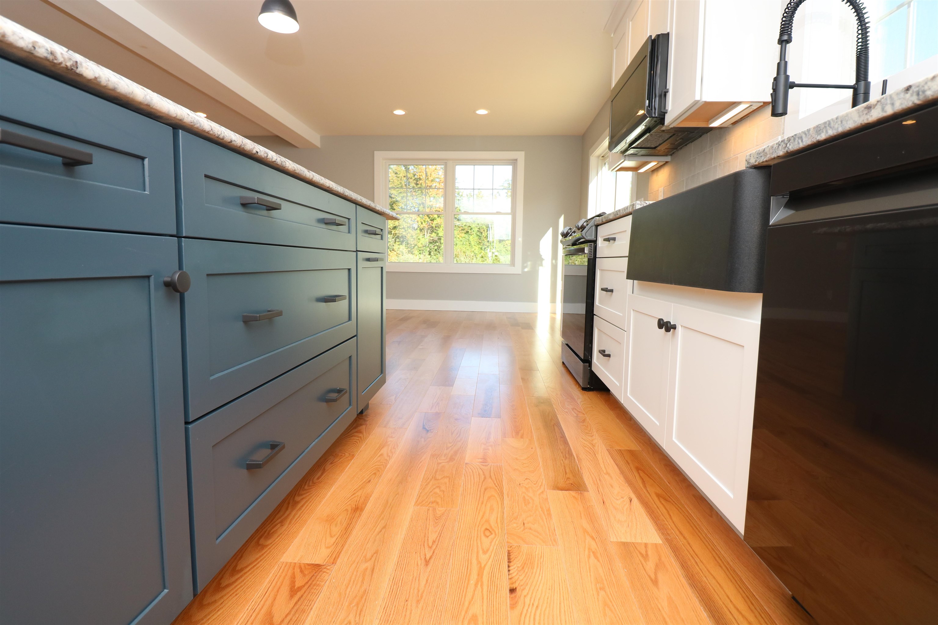 112 Kelsey Road, Unit 4 Nottingham, NH 03290 - Photo 11 of 35 Gallery Image 11