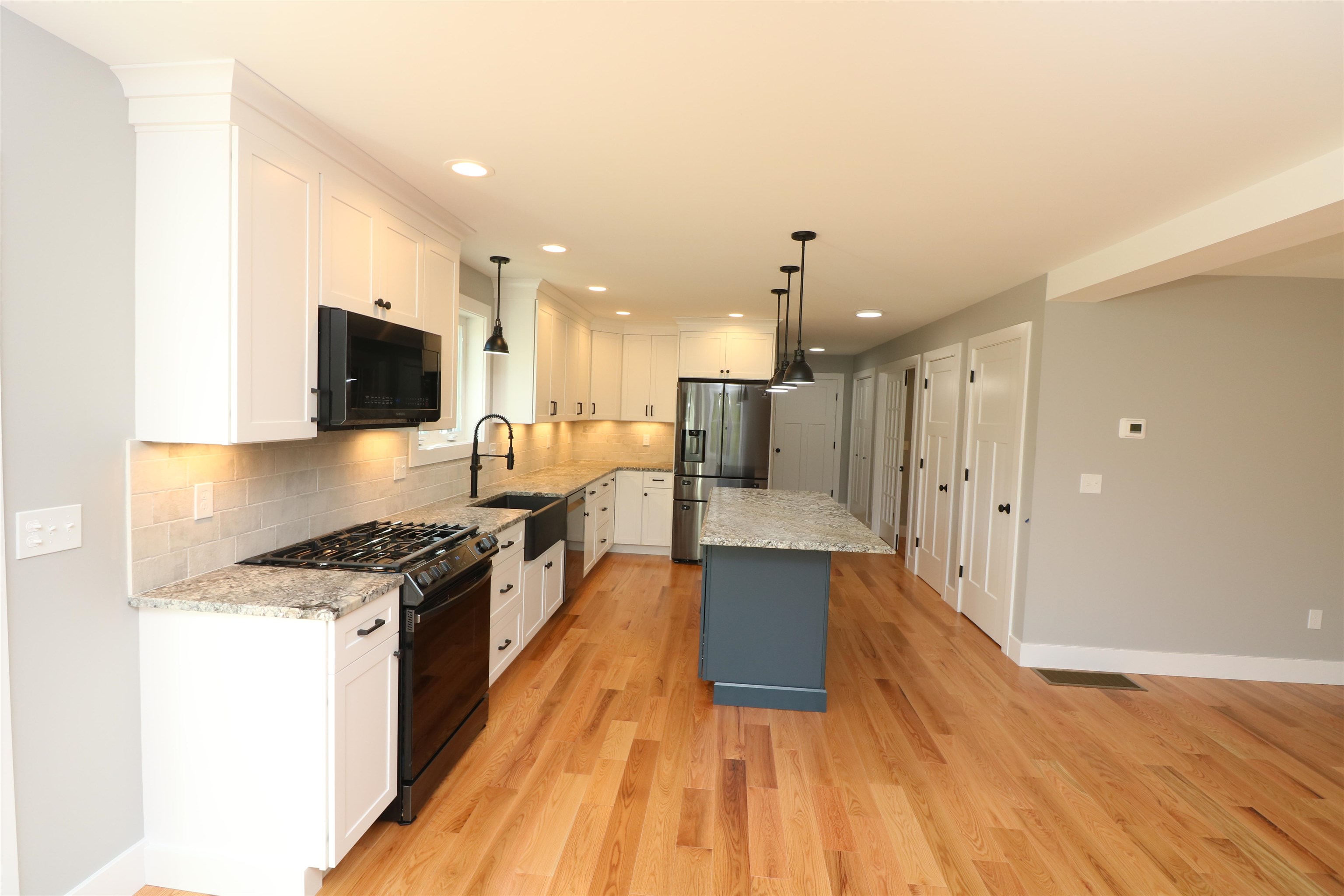 112 Kelsey Road, Unit 4 Nottingham, NH 03290 - Photo 15 of 35 Gallery Image 15