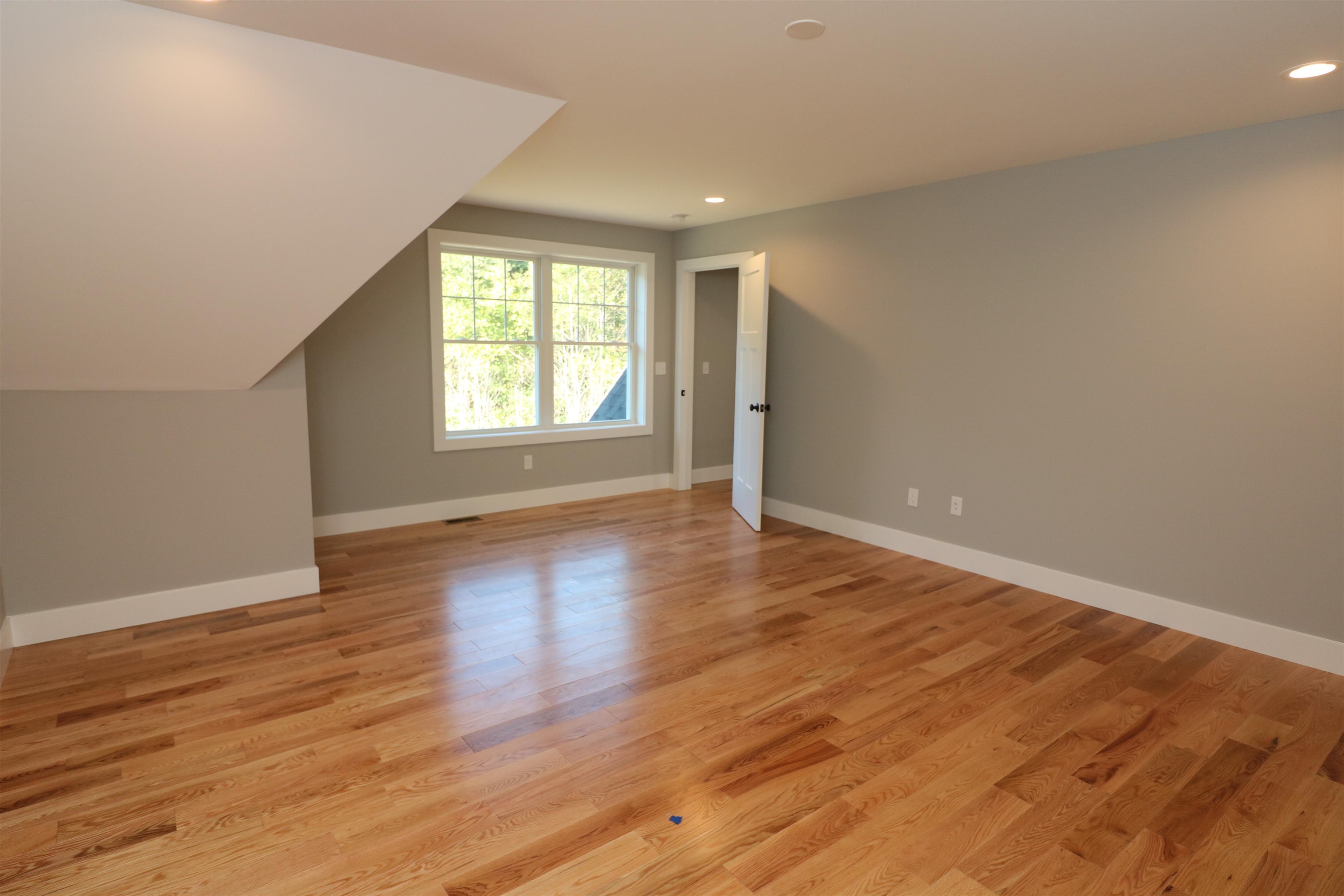 112 Kelsey Road, Unit 4 Nottingham, NH 03290 - Photo 35 of 35 Gallery Image 35