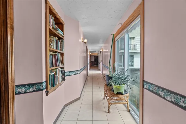 $1,099,000 | 186 8 Lots Road, Sutton, MA 01590