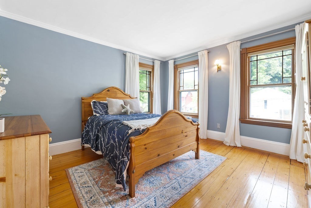9 Spring Hill Road Boston, MA 02136 - Photo 8 of 32