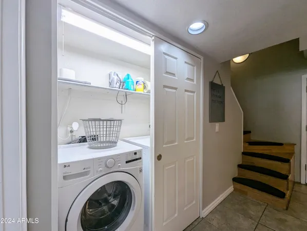 $1,798 | 18239 North 40th Street, Unit 168, Phoenix, AZ 85032