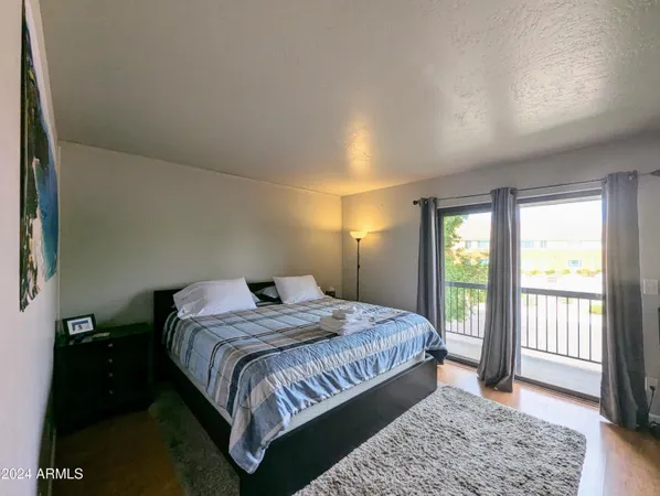 $1,698 | 18239 North 40th Street, Unit 168, Phoenix, AZ 85032