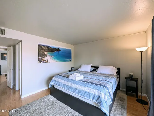 $1,698 | 18239 North 40th Street, Unit 168, Phoenix, AZ 85032