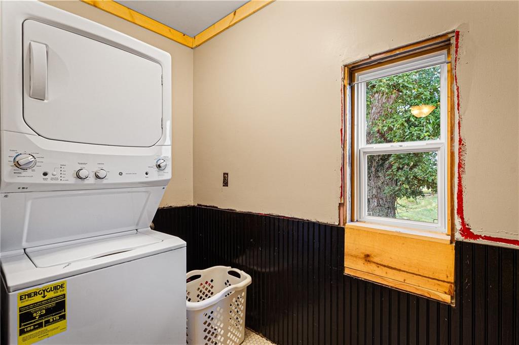 580 Green Valley Road Eighty Four, PA 15330 - Photo 33 of 45 a view of washer and dryer with bathroom