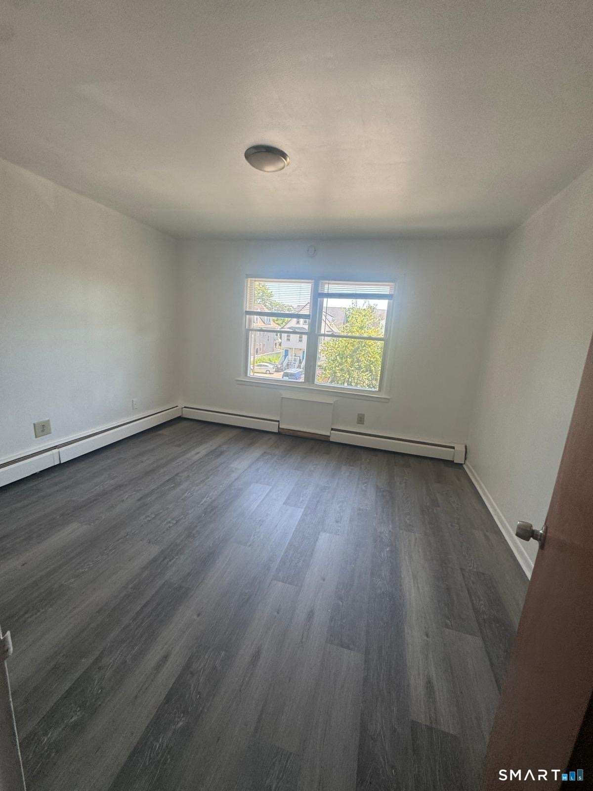 155 Birdseye Street, Unit B6 Bridgeport, CT 06604 - Photo 7 of 10