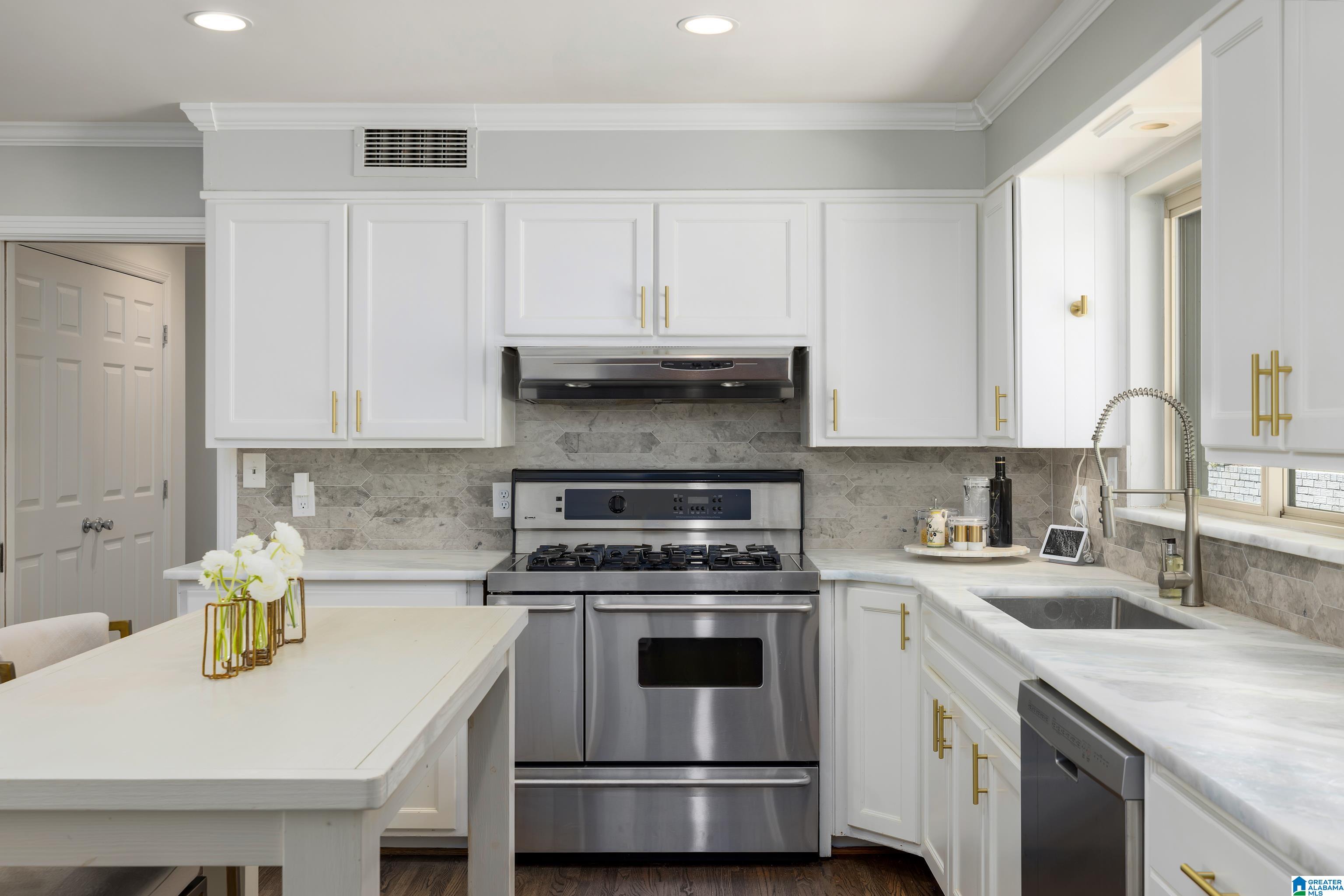 1848 Southwood Road Birmingham, AL 35216 - Photo 24 of 48