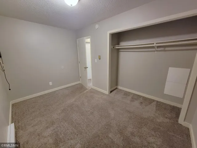 $995 | 710 Hillcrest Street, Unit 10, Baldwin, WI 54002