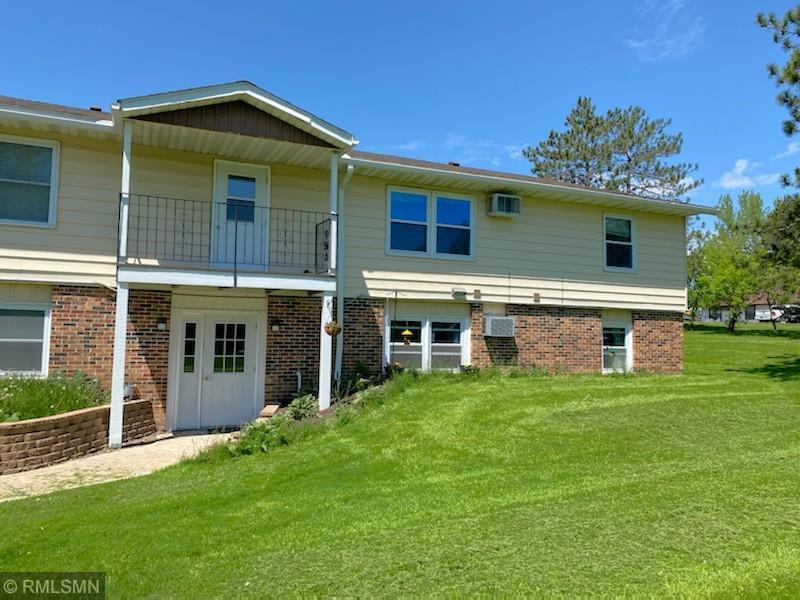 710 Hillcrest Street Baldwin, WI 54002 - Photo 2 of 36