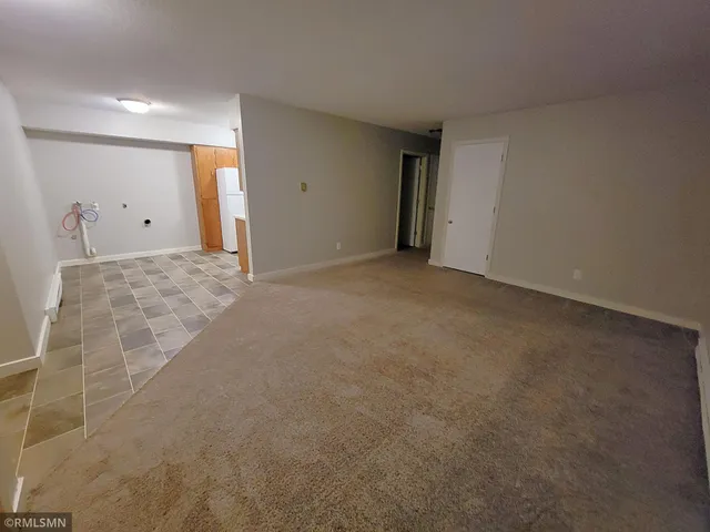 $995 | 710 Hillcrest Street, Unit 10, Baldwin, WI 54002